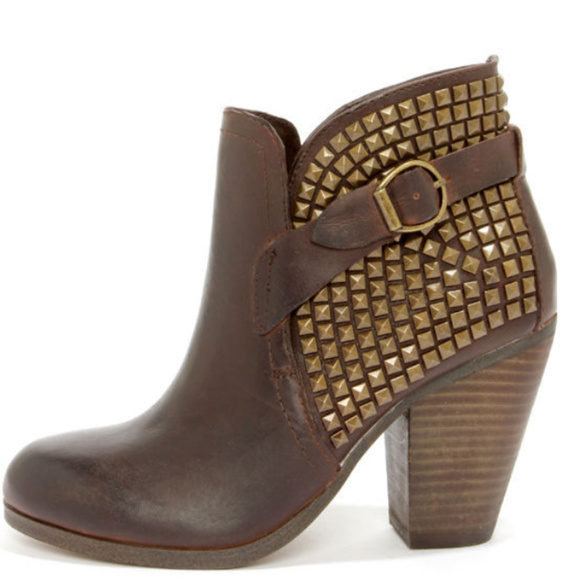 SM Alani Brown Leather Studded Ankle Boots - Picture 1 of 4